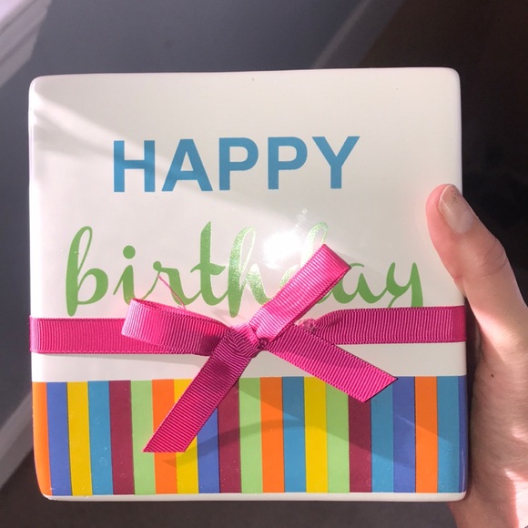 “Happy Birthday” Flower Vase - Picture 2 of 3